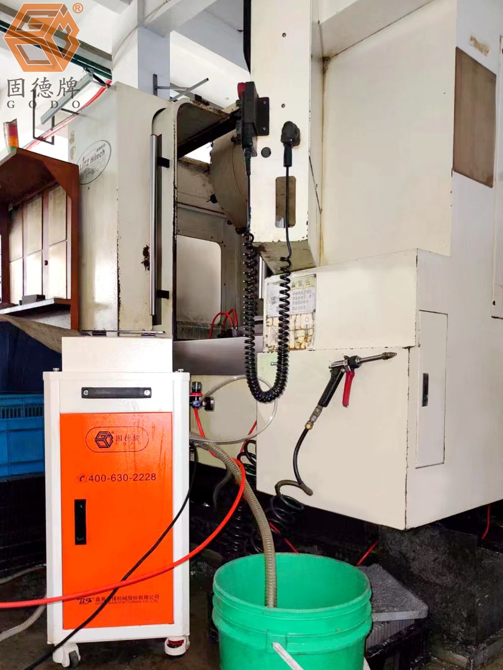 切削液發(fā)霉發(fā)臭太刺鼻？固德牌切削液凈化裝置來幫忙