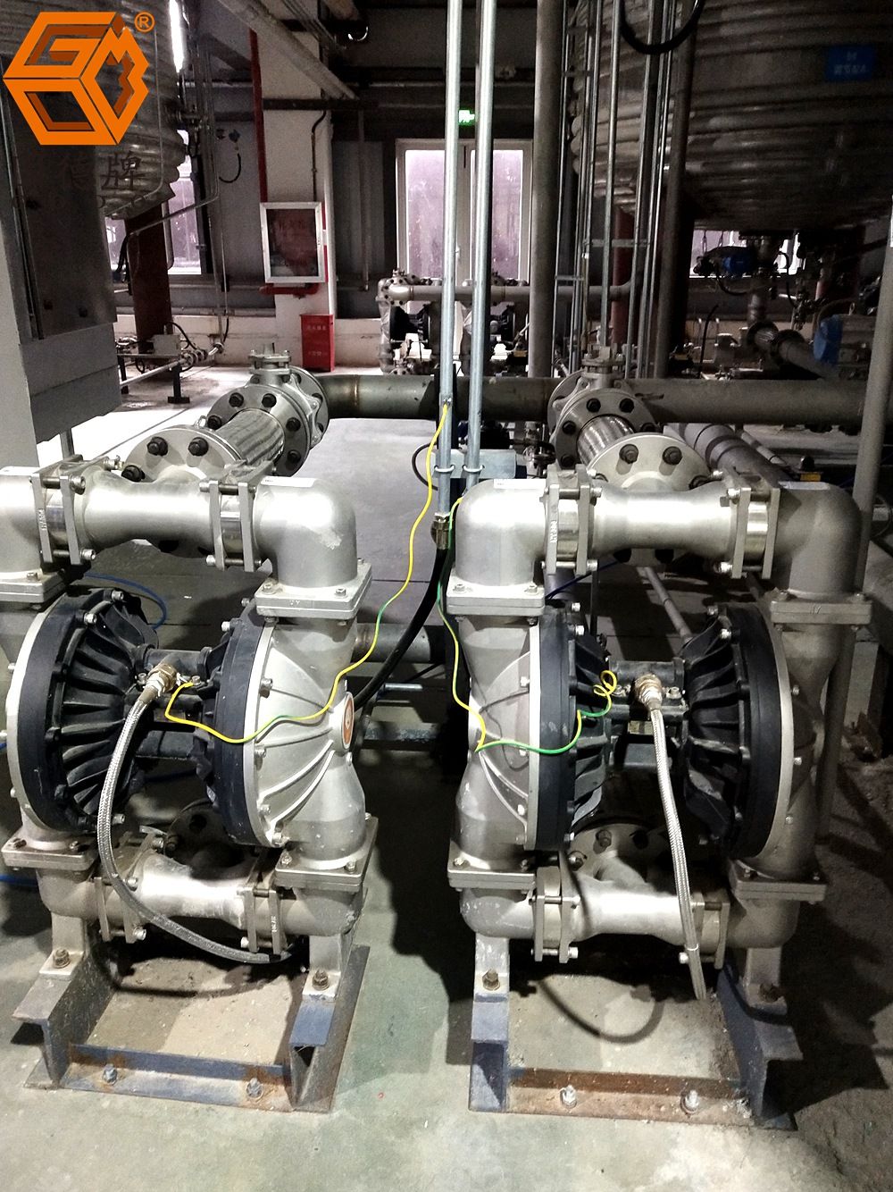 安全高效，一泵當(dāng)先！邊鋒隔膜泵化工原液解決方案